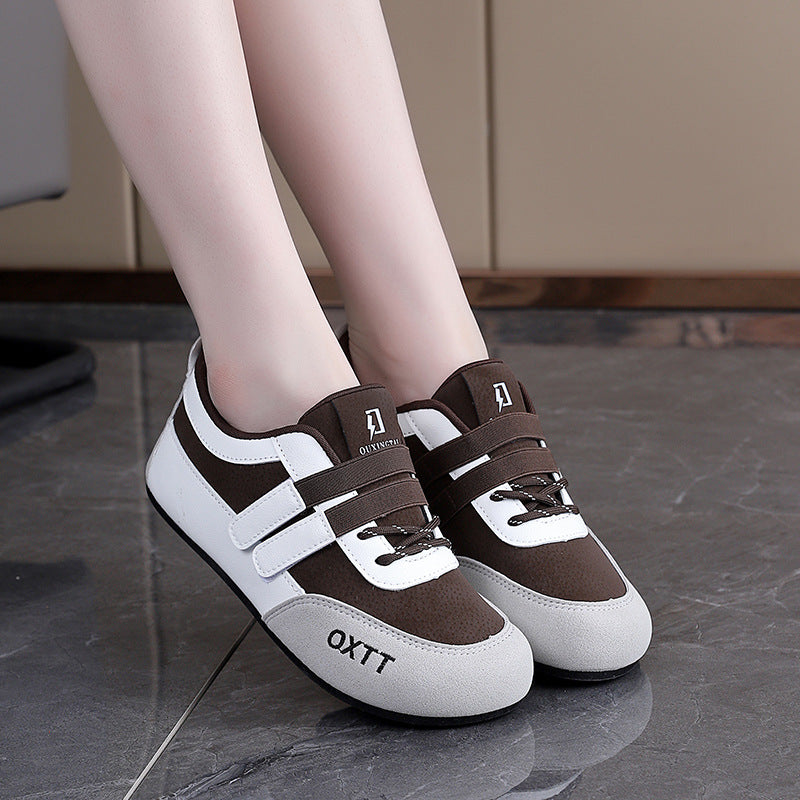 Damen Bequeme Sneakers mit elastischem Verschlusssystem und atmungsaktiver Obermaterialstruktur EB