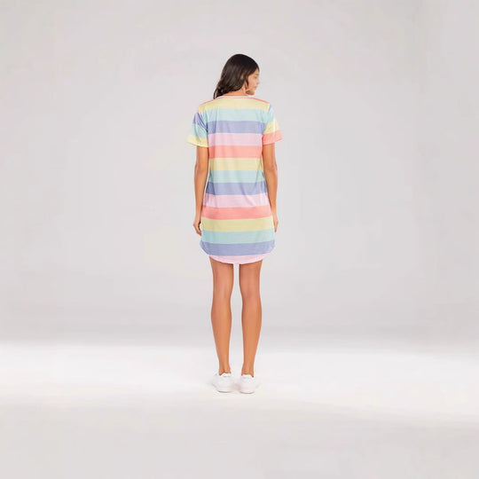 Damen Kurzarm Kleid mit auffälligem Streifenmuster und bequemem Schnitt EB