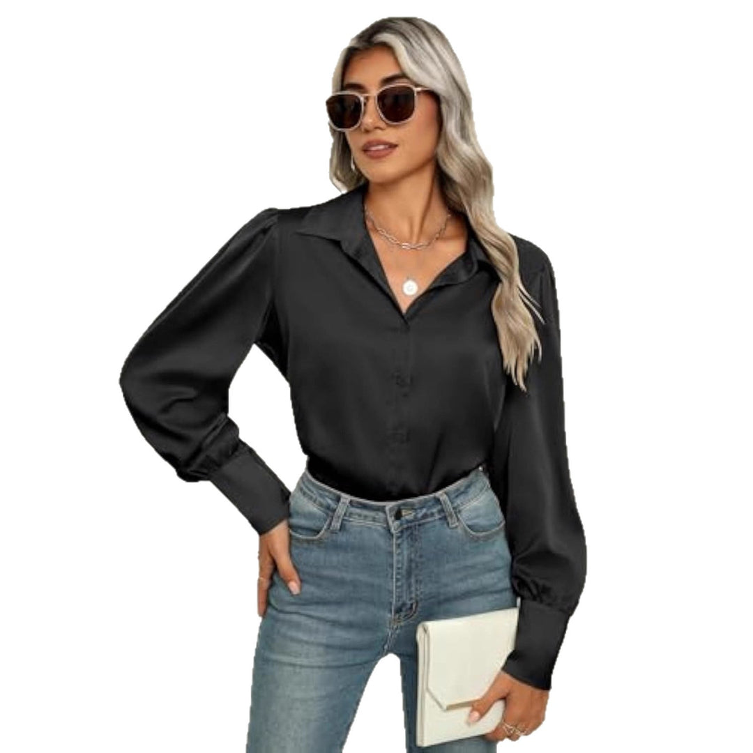 Damen Seidenoptik-Bluse mit Hemdkragen, verdeckter Knopfleiste und langen Manschetten EB