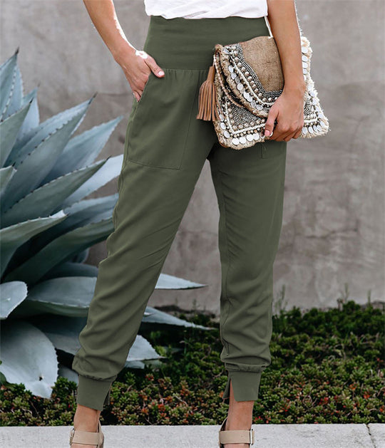 Damen bequem geschnittene Jogger-Hose mit seitlichen Taschen und Gummizug EB