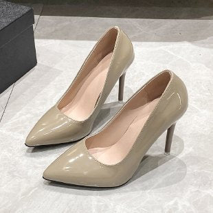 Damen elegante stiletto Pumps mit hochglänzender Oberfläche EB