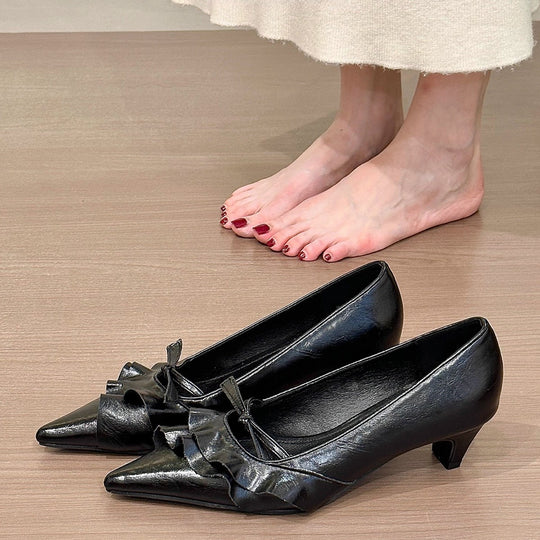 Damen elegante spitze Pumps mit Rüschendetail EB