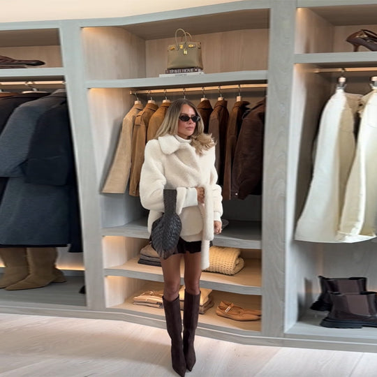 Damen Flauschige Kurzarmpulloverjacke mit breitem Gürtel EB
