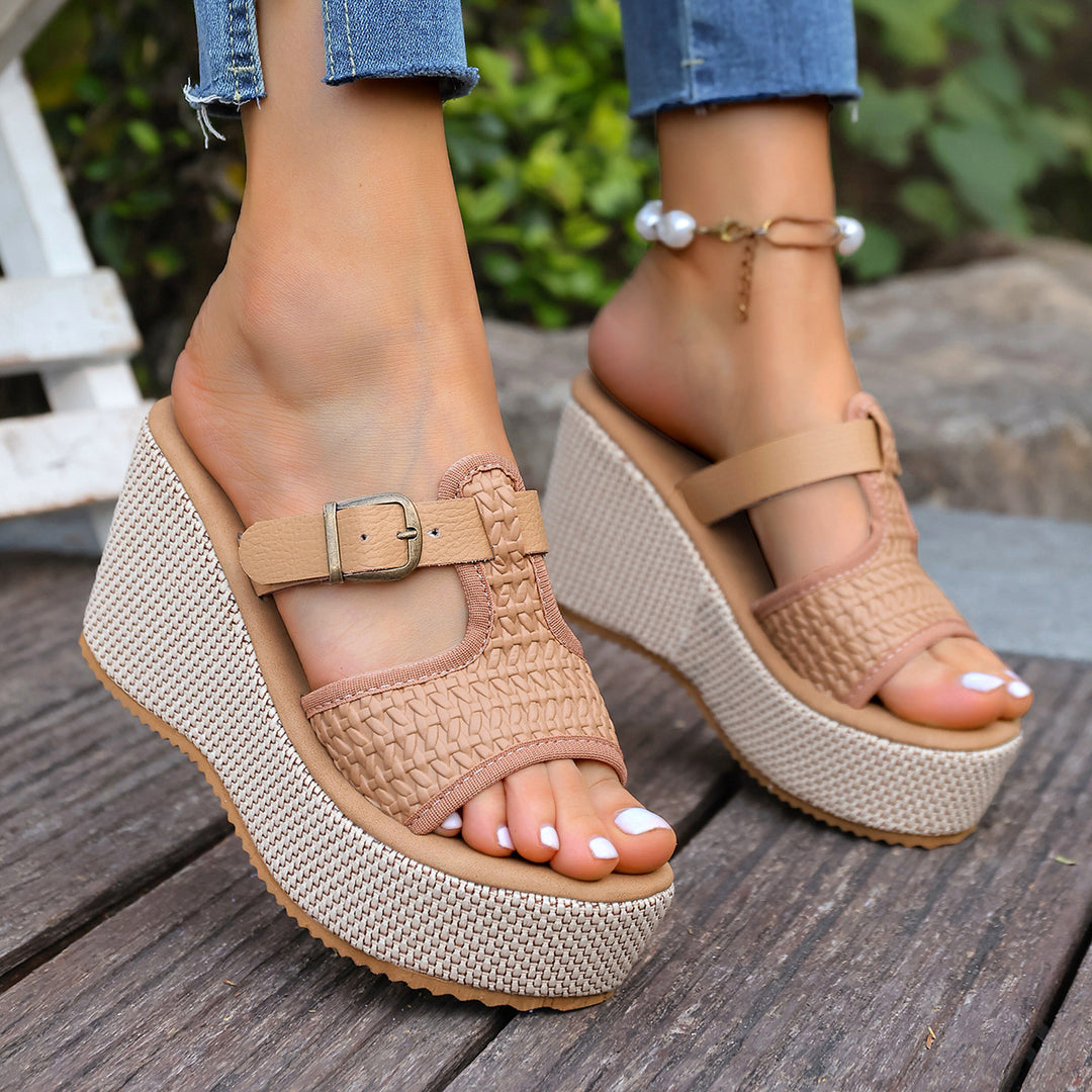 Damen Wedge-Pantoletten mit raffinierten Riemen und bequemer Sohle EB