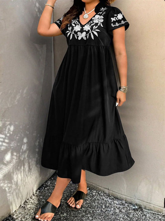 Damen Maxikleid mit floralem Stickdesign und voluminösem Rock EB