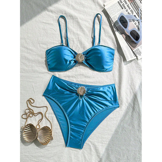 Damen Bandeau-Bikini mit elegantem Muschel-Detail und hohem Beinausschnitt EB