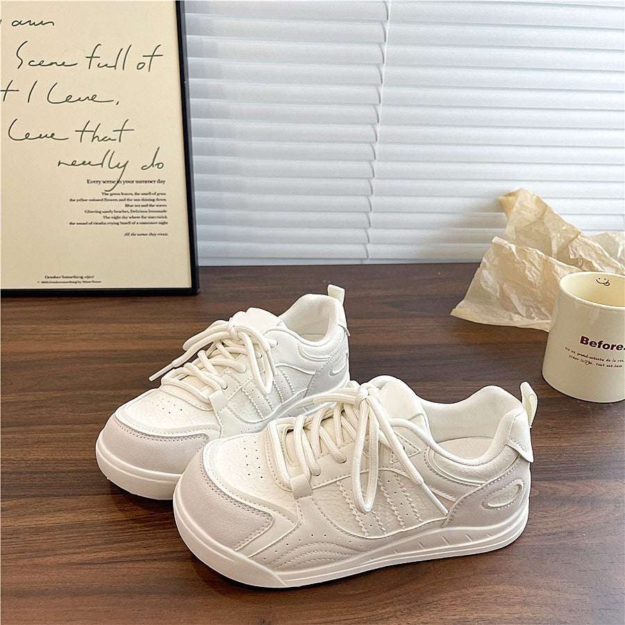 Damen Freizeit Sneakers mit hochwertigem Kunstleder-Obermaterial und dämpfender Sohle EB