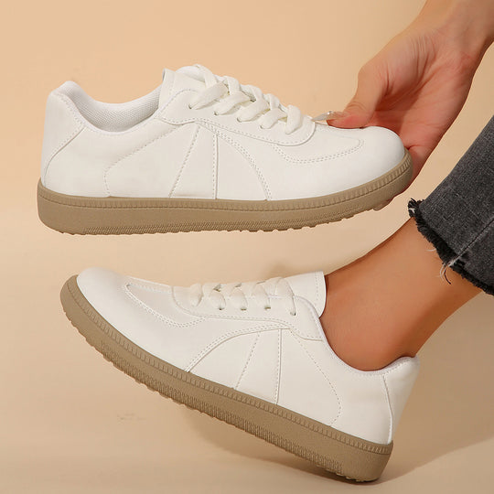 Damen Sneakers mit atmungsaktiver Oberflächenstruktur und rutschfester Sohle EB