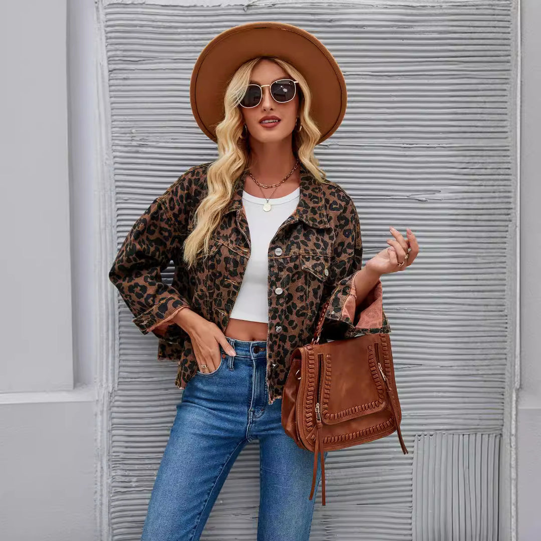 Damen Karierte Denimjacke im angesagten Leopardenmuster mit modernem Schnitt EB