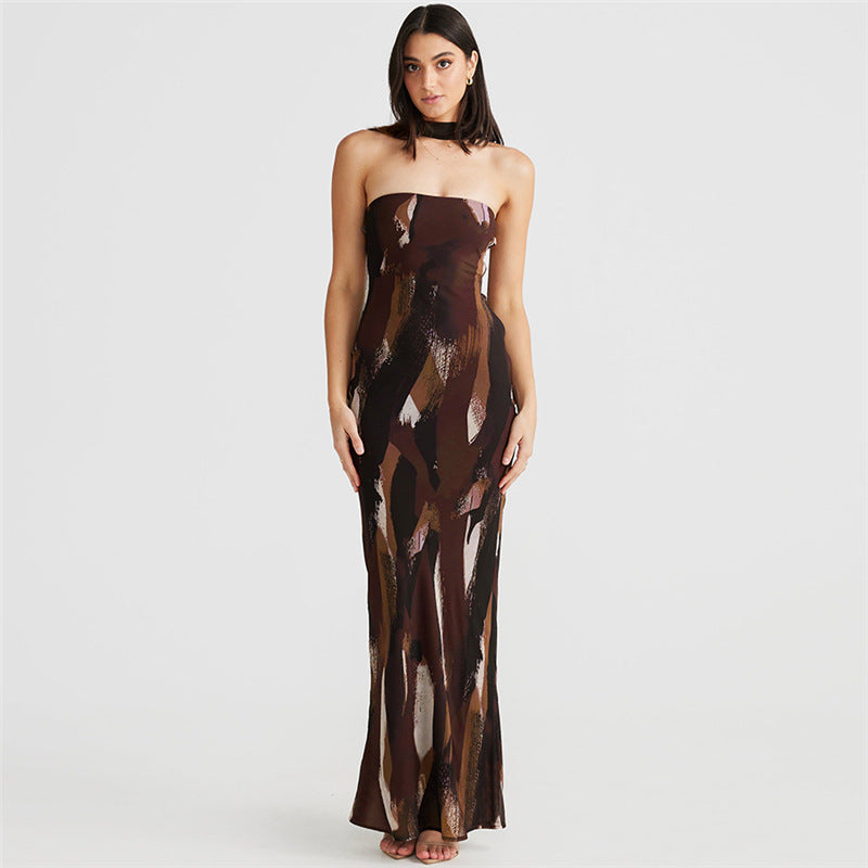 Damen Elegantes und figurbetontes Abendkleid im strapless Design EB