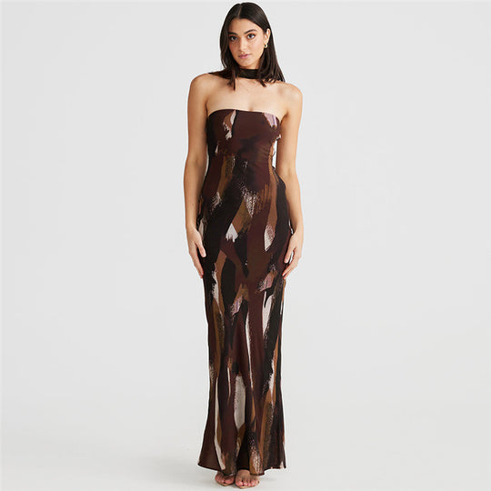 Damen Elegantes und figurbetontes Abendkleid im strapless Design EB