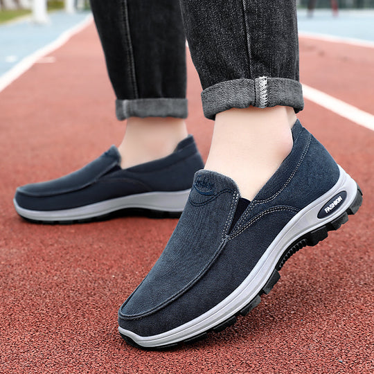 Damen Leichte Slip-On Schuhe mit bequemer Polsterung und rutschfester Sohle EB