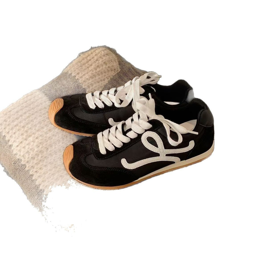 Damen Sneakers mit luxuriösem Wildleder und atmungsaktivem Mesh von EB