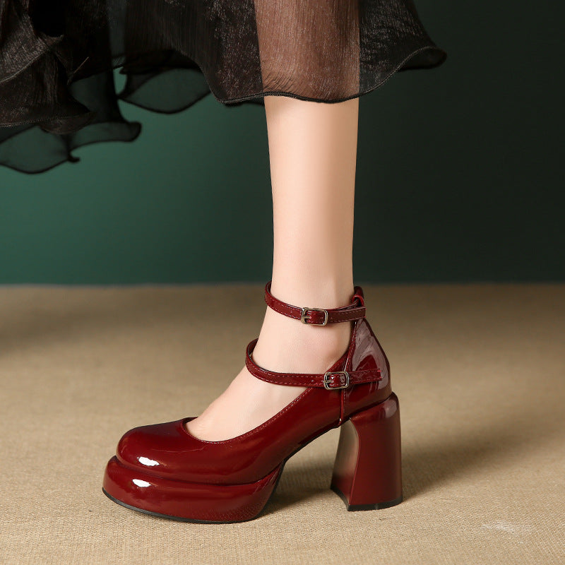 Damen Elegante Blockabsatz-Pumps mit verstellbarem Riemen EB
