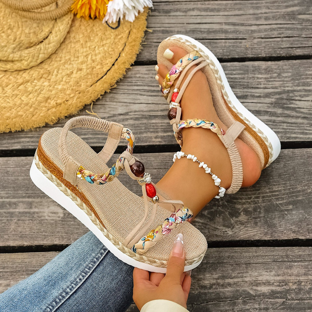 Damen Raffinierte Plateau-Sandalen mit buntem Akzent EB