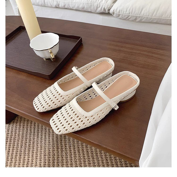 Damen elegante Ballerinas mit modischem Riemchen und atmungsaktiver Perforation EB