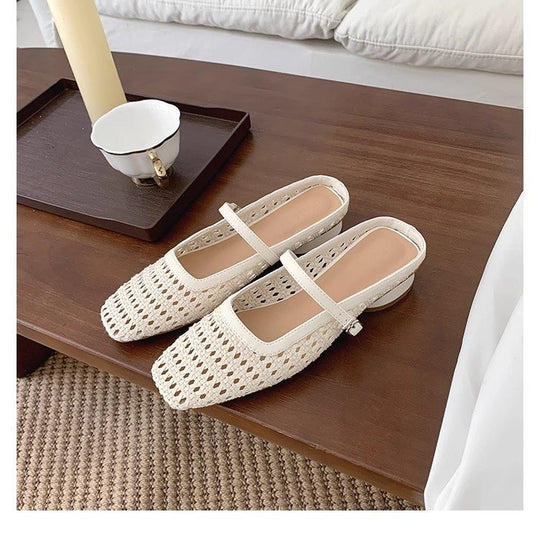 Damen elegante Ballerinas mit modischem Riemchen und atmungsaktiver Perforation EB