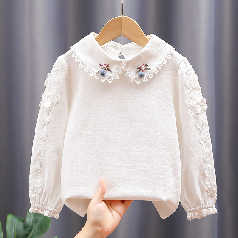 Mädchen Bluse mit elegantem Spitzenkragen und filigranen Akzenten EB