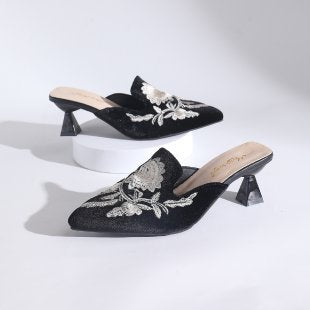 Damen elegante Mules mit zarten Blumenstickereien EB