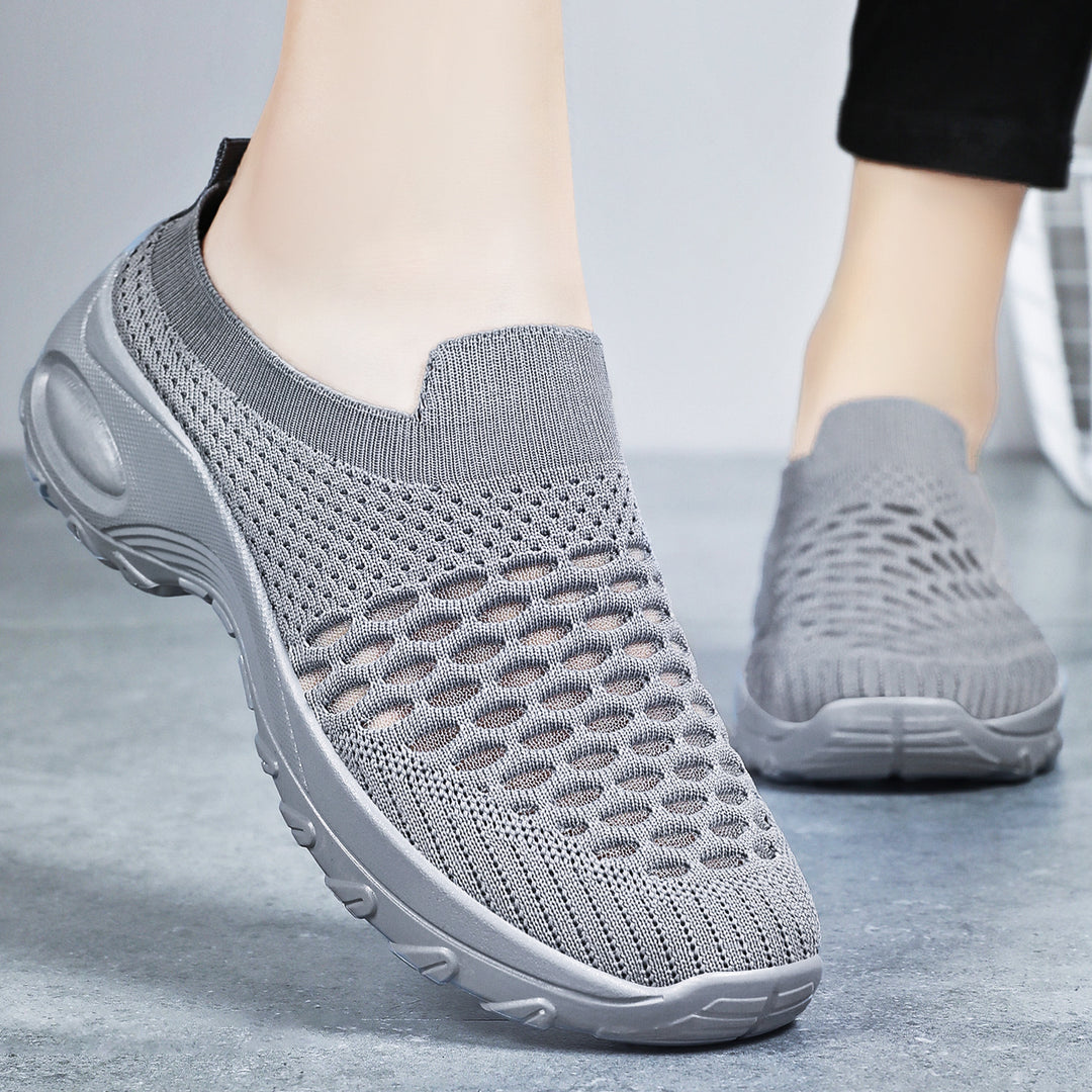 Damen Slip-On Sportschuhe mit atmungsaktivem Strickoberteil und flexibler Sohle EB