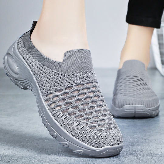 Damen Slip-On Sportschuhe mit atmungsaktivem Strickoberteil und flexibler Sohle EB