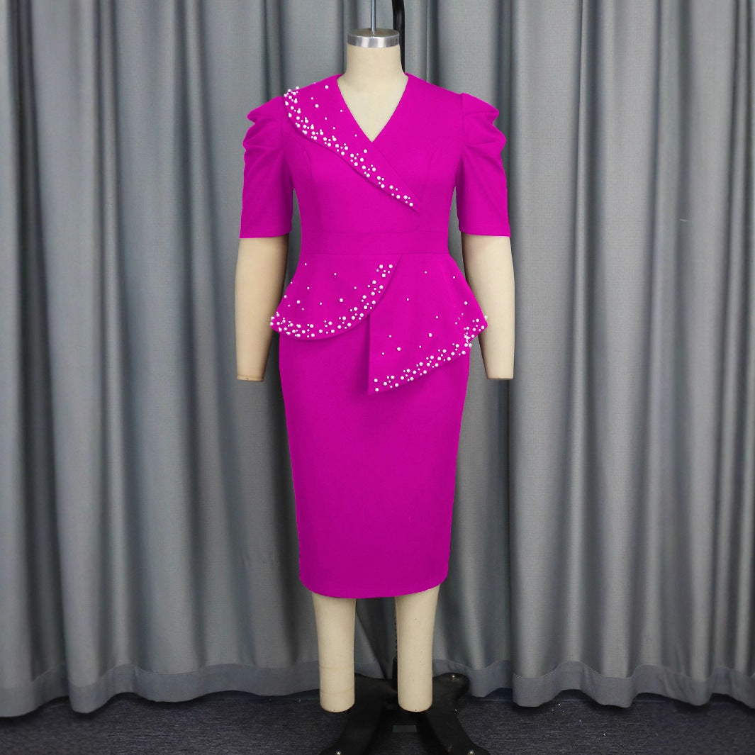 Damen figurbetontes Wickelkleid mit Rüschen und Perlenakzenten EB