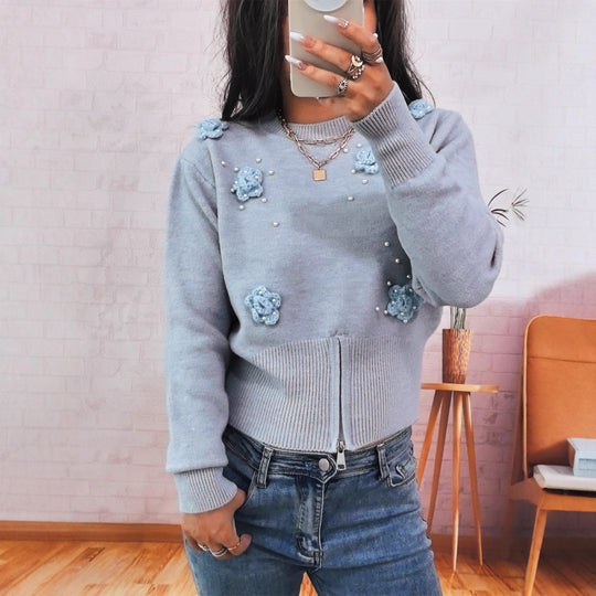 Damen Strickpullover mit floralen Applikationen und glänzenden Perlen EB
