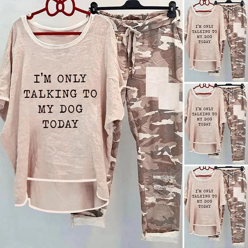 Damen nan weites Freizeit-Set mit Spruchaufdruck, weit geschnittenem Langshirt und Camouflage-Jogginghose EB