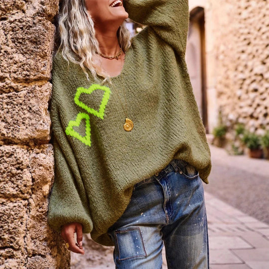 Damen lässiger Oversized-Pullover mit Herzapplikationen EB