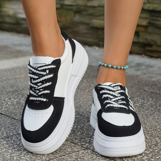 Damen Plattform-Sneaker mit atmungsaktivem Obermaterial und rutschfester Sohle EB