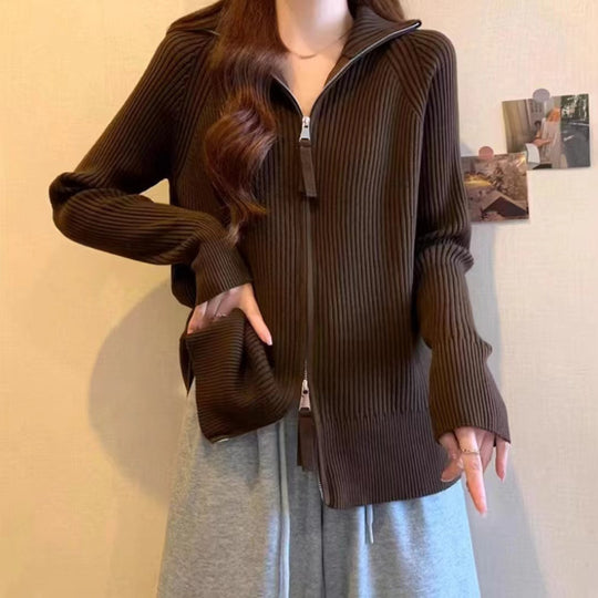 Damen Modische Strickjacke mit hohem Kragen und Reißverschluss EB