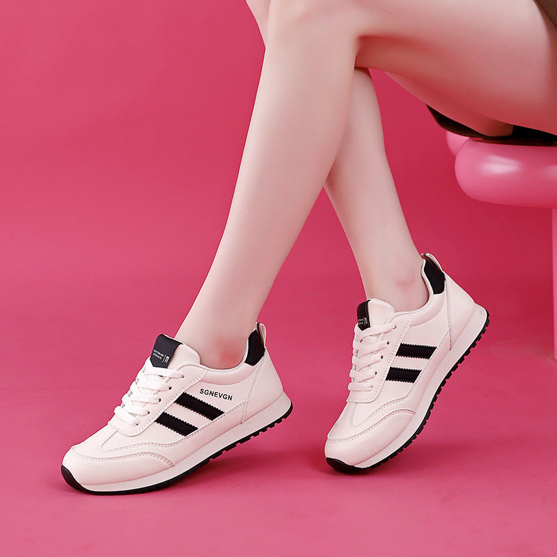 Damen Sportliche Sneakers mit modernem Design und atmungsaktiver Oberfläche EB