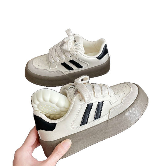 Damen Sportliche Sneakers mit dickem Profil und atmungsaktiver Obermaterialkombination EB