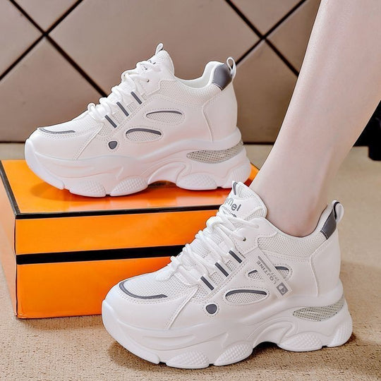 Damen Sportliche Sneaker mit atmungsaktiver Mesh-Oberfläche und komfortabler Sohle EB