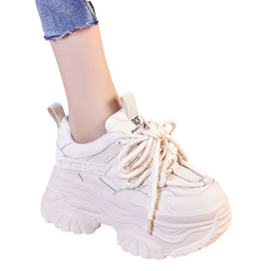 Damen Sportliche Chunky-Sneaker mit verstärktem Sohlenprofil und atmungsaktivem Obermaterial EB