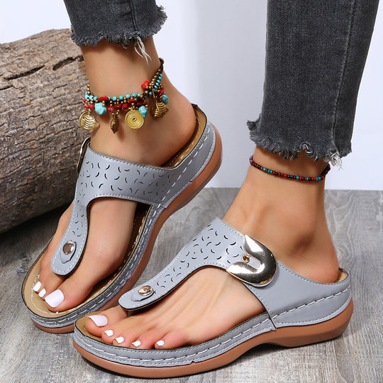Damen Komfortable Zehentrenner-Sandalen mit modischem Riemen-Design EB