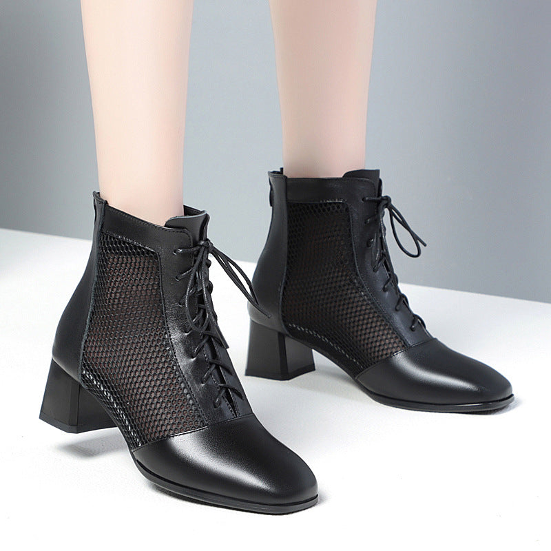 Damen Modische Stiefeletten mit luftiger Netzoptik und bequemem Blockabsatz EB