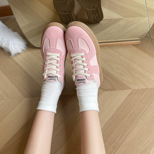 Damen Sneaker mit innovativer Sohle und klassischem Design EB