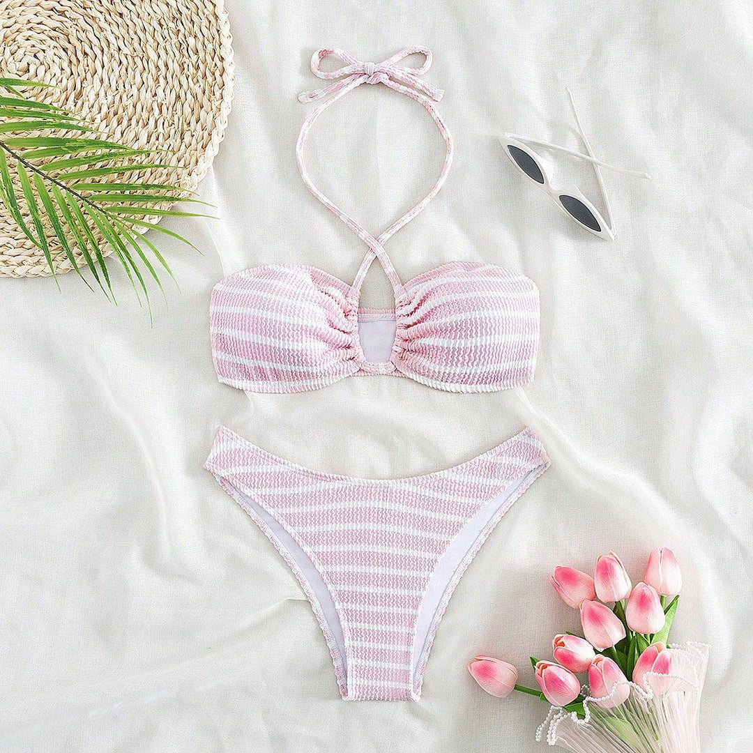 Damen Bandeau-Bikini mit verspieltem Schnitt und trendigen Bindebändern EB