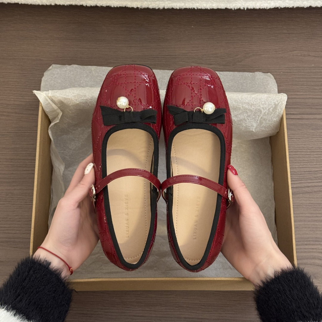 Damen Ballerinas mit eleganter Schnallenverzierung und hochwertiger Ledernarbung EB