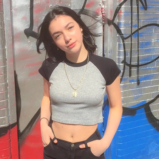 Damen Kurzarm Crop-Top mit farblich abgesetzten Raglanärmeln EB