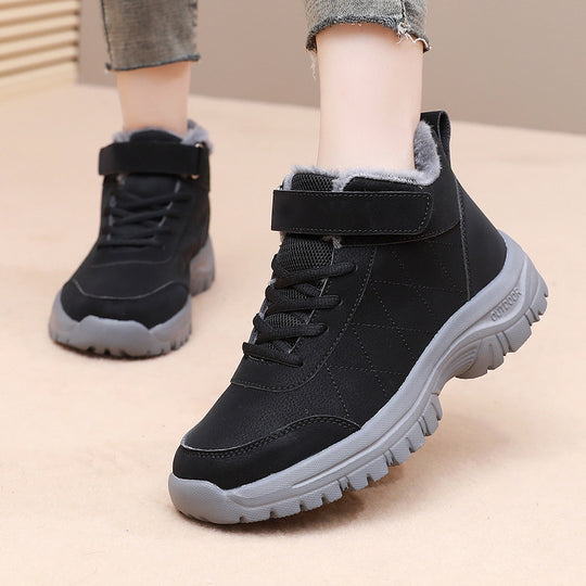 Damen Winterliche Sneaker mit isolierendem Futter und rutschfester Sohle EB