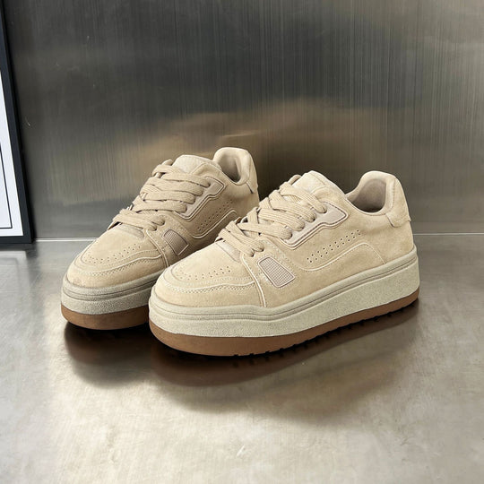 Damen Chunky Sneakers aus hochwertigem Wildleder mit bequemem Fußbett und rutschfester Sohle EB