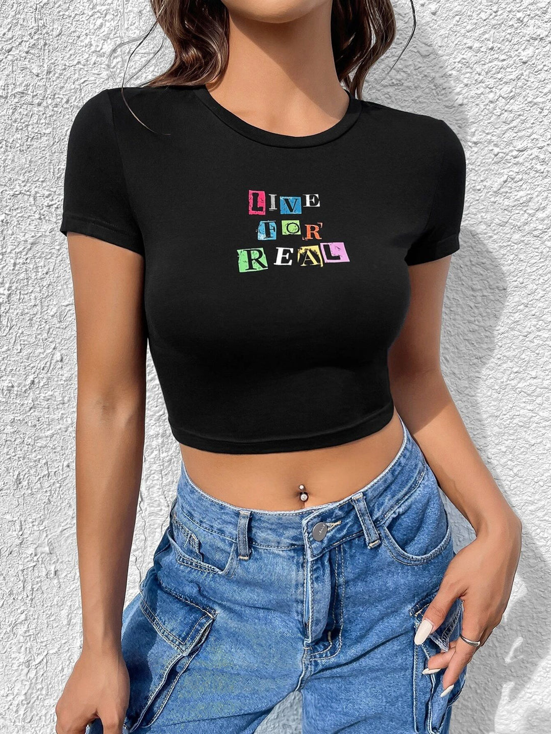 Damen Crop-T-Shirt mit kreativem Schriftzug EB