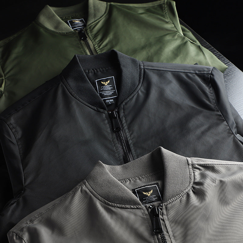 Herren  windabweisende Nylon-Bomberjacke im MA-1 Stil mit Ärmeltasche und gerippten Bündchen EB