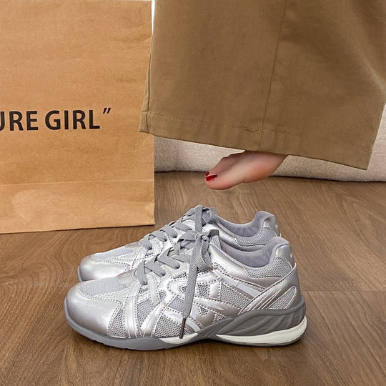 Damen Sportliche Sneakers mit atmungsaktiver Mesh-Oberfläche und ergonomischer Sohle EB