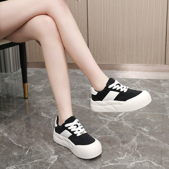 Damen komfortable Sneaker mit dämpfendem Sohlenprofil und atmungsaktivem Obermaterial EB