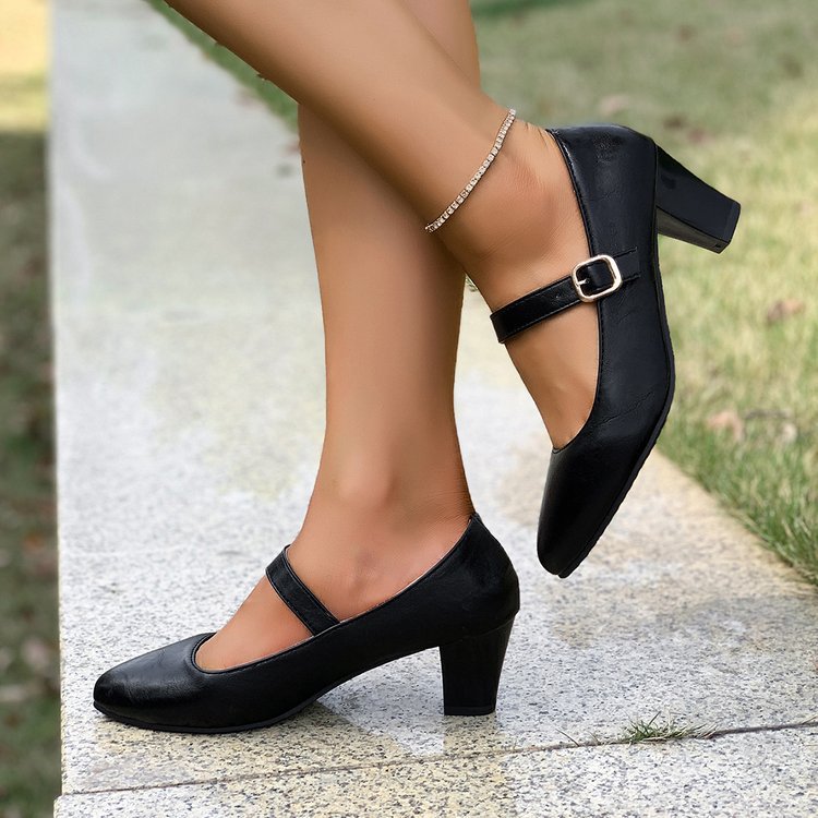 Damen Mary Jane Pumps mit modischem Riemendesign EB