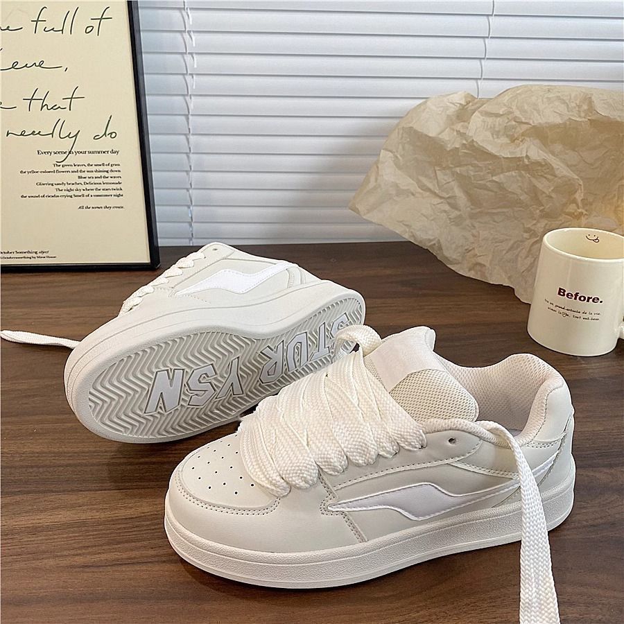 Damen Sneakers mit komfortabler Polsterung und stylischem Design EB