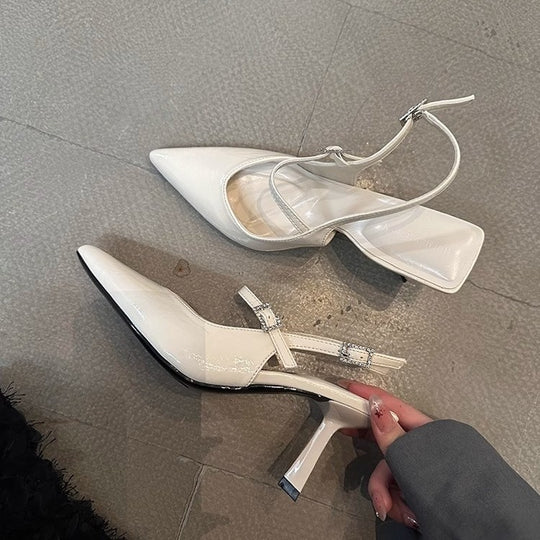 Damen Slingback Pumps mit elegantem Riemendesign EB
